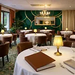 Castel Emeraude, Charme Et Caractère Appart hôtel