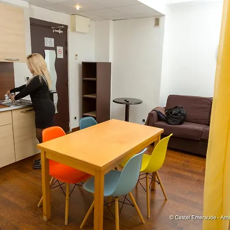Appart'Hotel-Restaurant Castel Emeraude Apart Otel