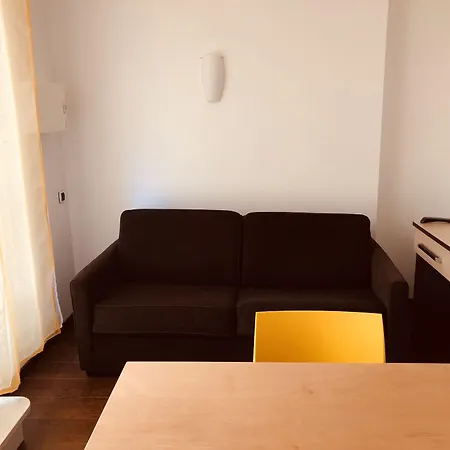 Appart'Hotel-Restaurant Castel Emeraude Apart Otel 3*