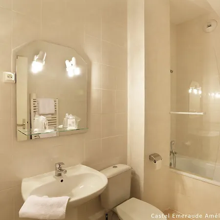 Appart'hotel-restaurant Castel Emeraude 3* Amélie-les-Bains-Palalda