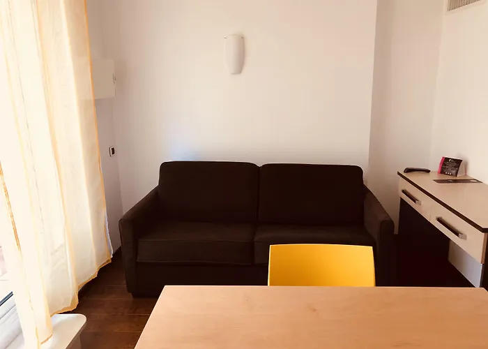 Castel Emeraude, Charme Et Caractere Aparthotel 3*