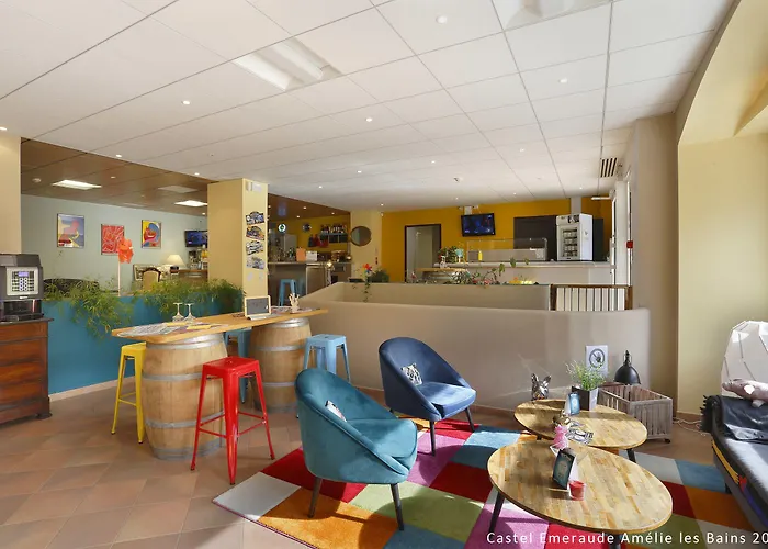 Apartmanhotel Castel Emeraude, Charme Et Caractere 3*